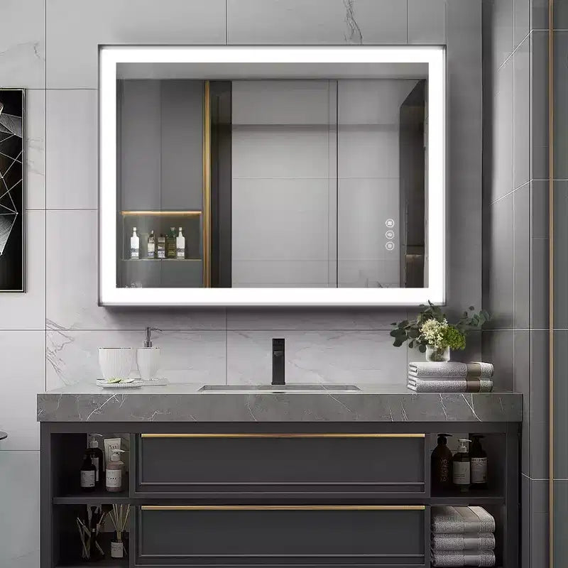 Espejo de baño con marco de aluminio plateado, LED antivaho – 1 persona